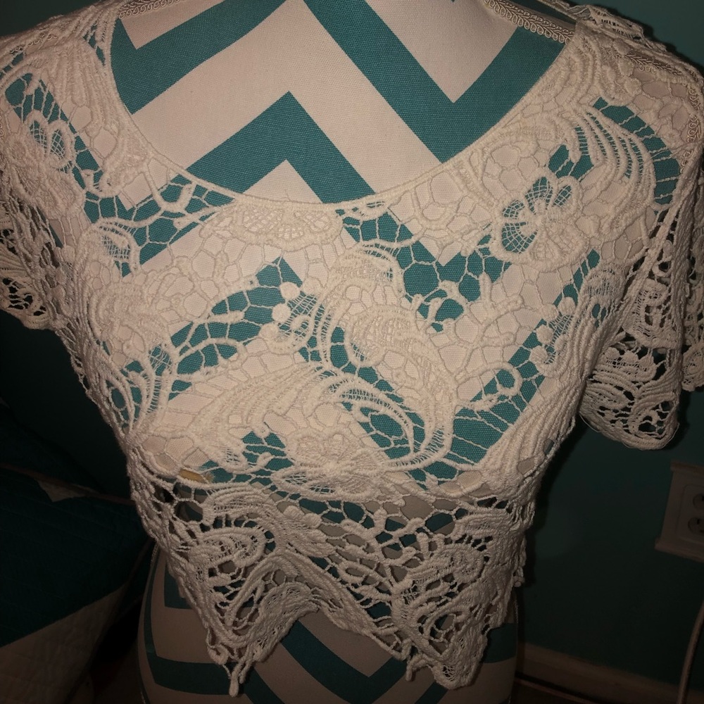 Lace crop top